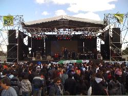 Escenario con techo de 13 x 8 Alquiler de escenarios