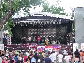 Escenario con techo de 13mts x 5mts Alquiler de escenarios