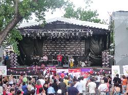 Escenario con techo de 13mts x 5mts Alquiler de escenarios