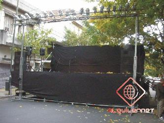 Alquiler de escenario con respaldo y laterales de 3mts x 15mts Alquiler de escenarios